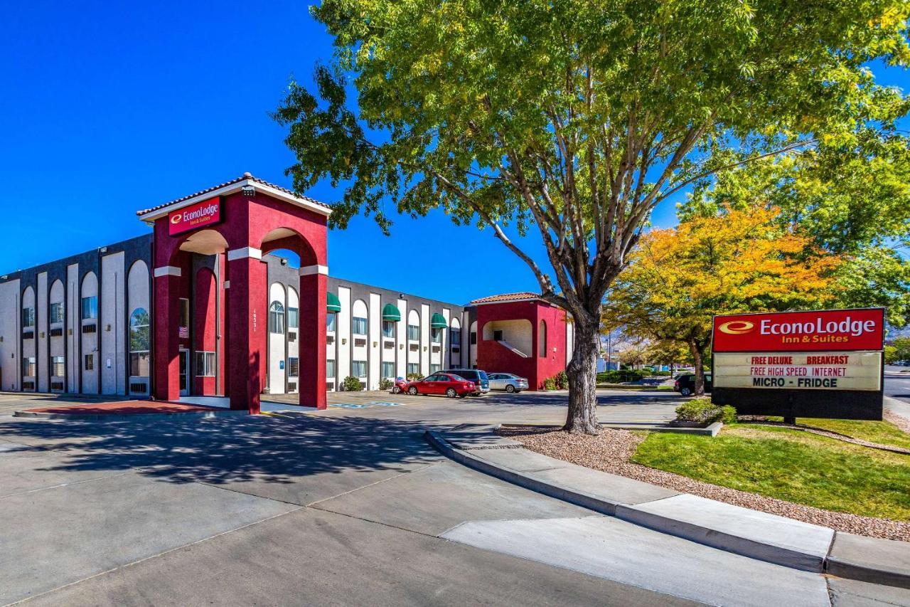 Econo Lodge Inn & Suites Albuquerque East I-40 Eubank Exit Exterior foto