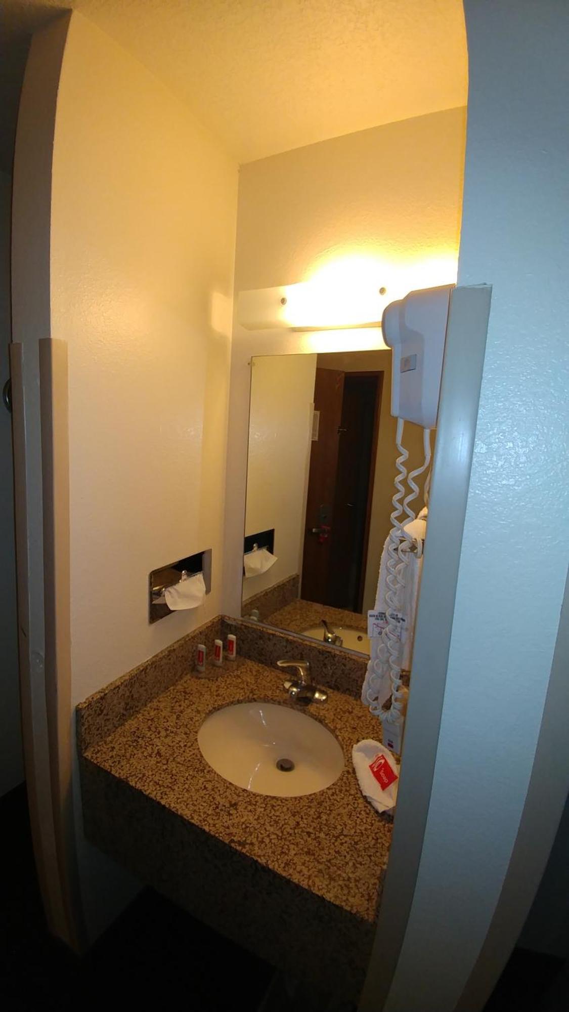 Econo Lodge Inn & Suites Albuquerque East I-40 Eubank Exit Exterior foto